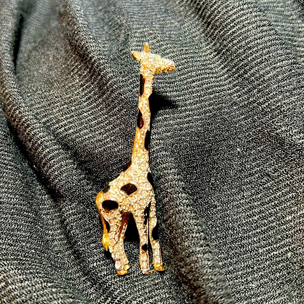 Carolee Gold & Black Enamel Giraffe with Rhinestones. Vintage.